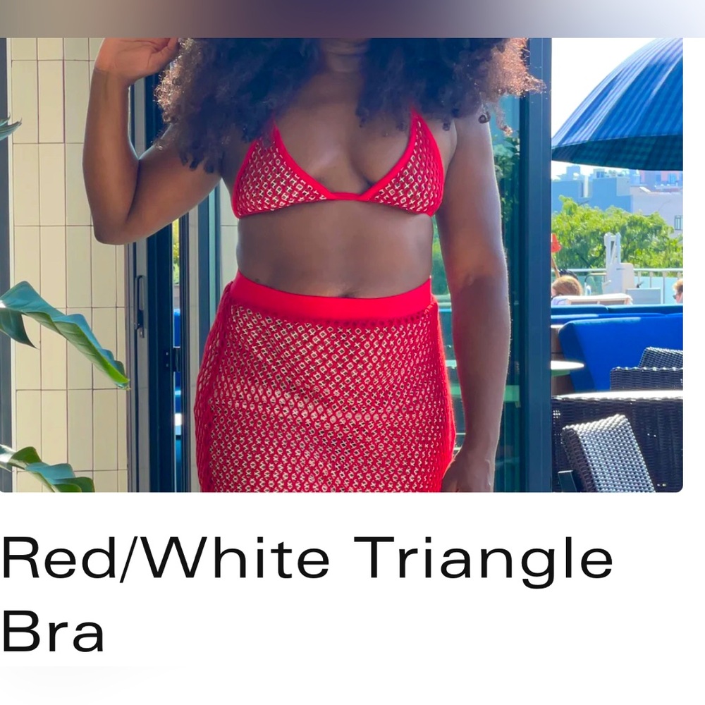 New without tags FeNoel knit triangle bra top size L